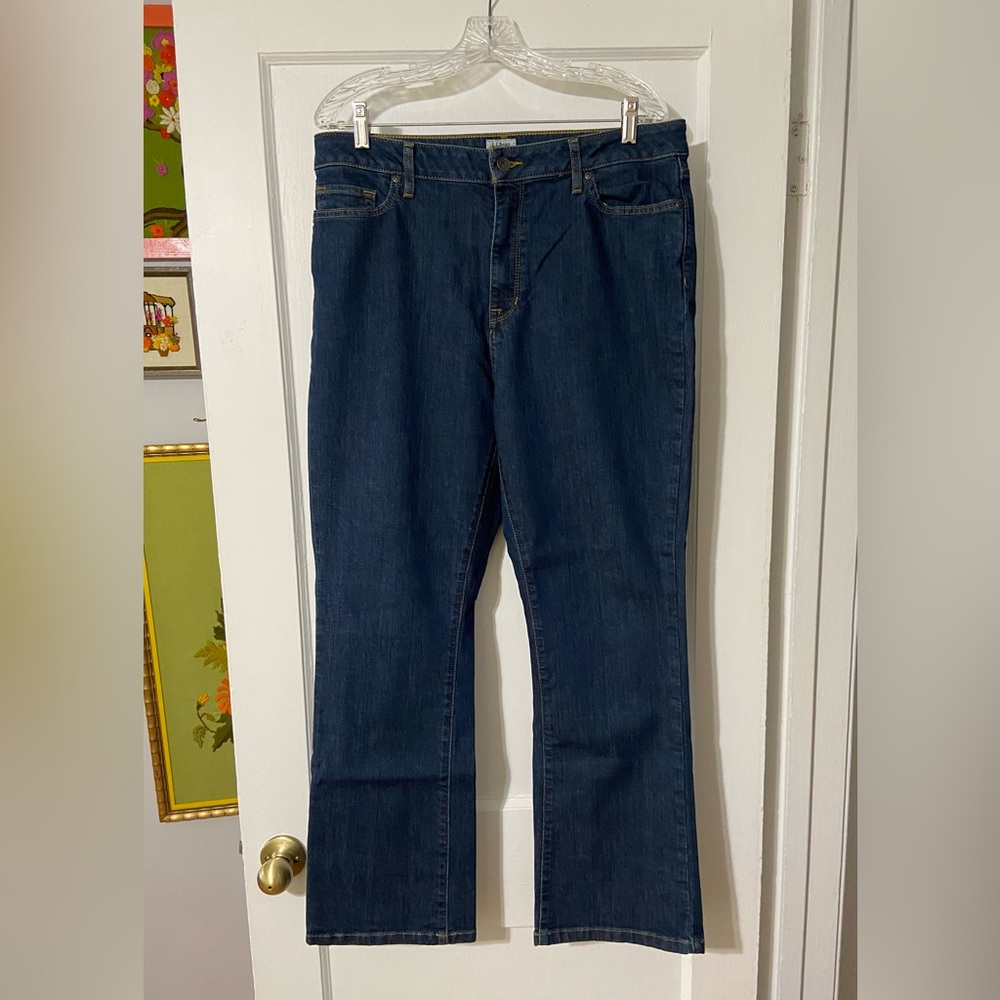 L. L. Bean Classic Fit Jeans Size 16